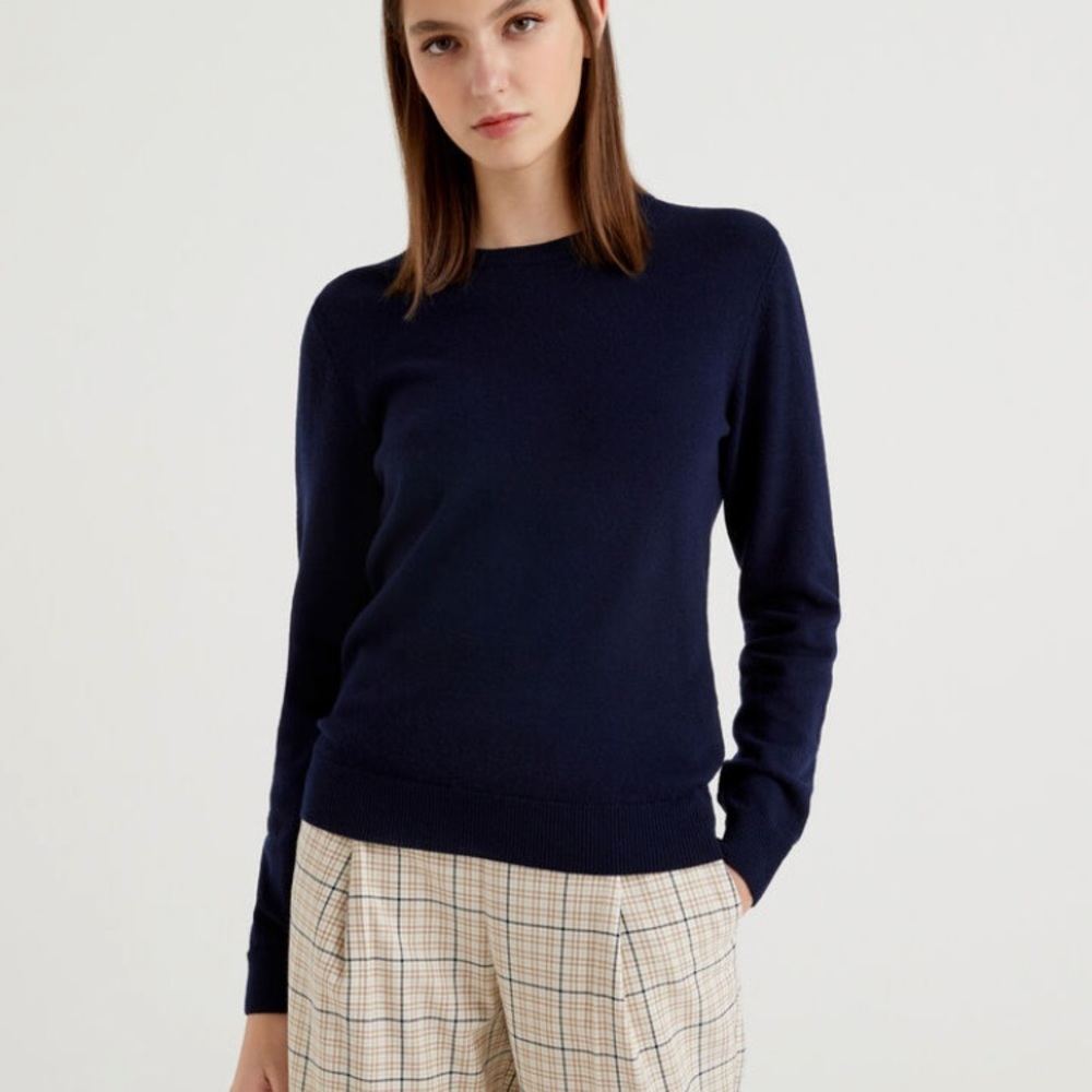 NWT United Colors of Benetton Crew Neck Merino Wool Sweater